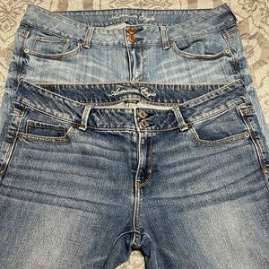2 pairs American Eagle Artist crop jeans
